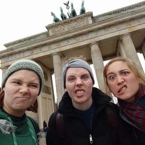 Meet your Posher, Ashley